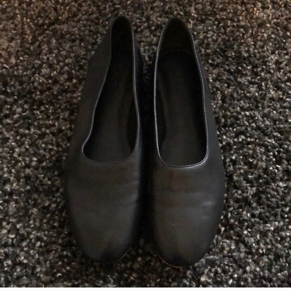 Vince Maxwell Flats
